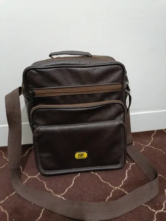 کیف رو دوشی مدل p-i