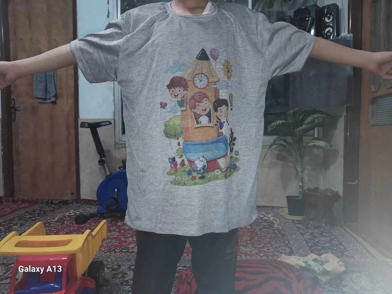 تی شرت آستین کوتاه بچگانه مدل بچه ها F598