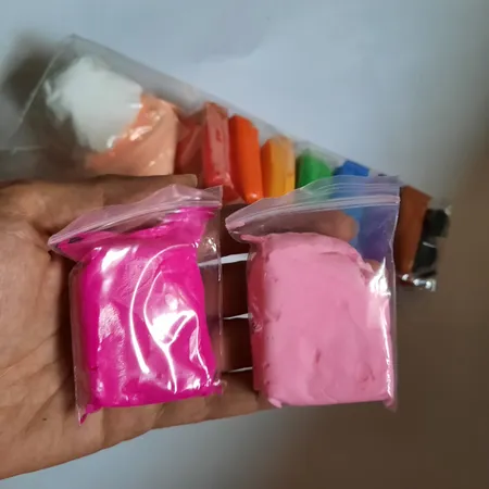 خمیر و ابزار مجسمه سازی مجسمه سازی کد‌ 007 بسته 12 عددی به همراه ابزار