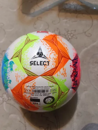 توپ فوتبال مدل چرمی  بوندسلیگا پرس 2023