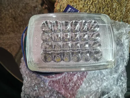 چراغ جلو ال ای دی موتور سیکلت وارون مدل 24 لنزه کد W-28-SMD مناسب برای هوندا 150