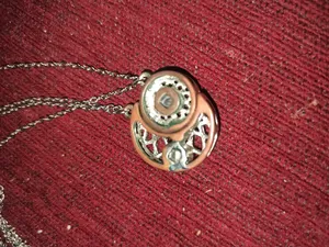 تجریه خرید گردنبند مدل ماه و خورشید دوستت دارم بسته 2 عددی