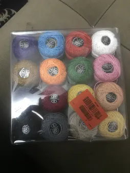 نخ گلدوزی مدل 005 بسته 16 عددی