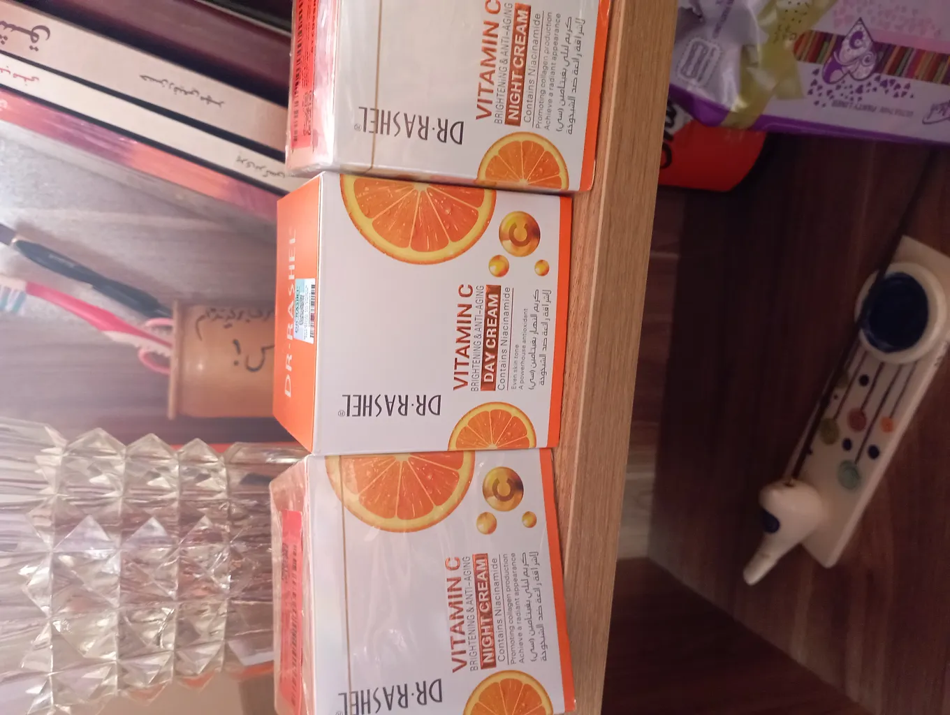 کرم مرطوب کننده دکتر راشل مدل ویتامین سی حجم 50 میلی لیتر