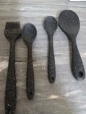 تجریه خرید سرویس کفگیر و ملاقه 6 پارچه یونیک کد 1116