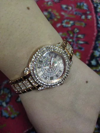 ساعت مچی عقربه ای زنانه مدل فول نگین R