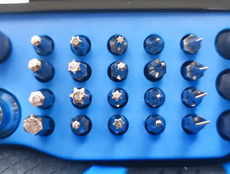 پیچ گوشتی جغجغه ای ساعتی و سری بکس ویوارکس مدل vr5565-sd مجموعه 55 عددی