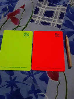 کارت داوری فوتبال طرح FIFA 56