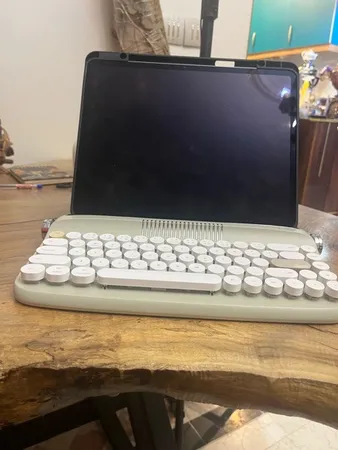 کیبورد بلوتوثی اکتو مدل B307