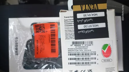 گوشی موبایل سامسونگ مدل Galaxy A16 4G دو سیم کارت ظرفیت 128 گیگابایت و رم 4 گیگابایت - ویتنام - به همراه شارژر 25 وات سامسونگ
