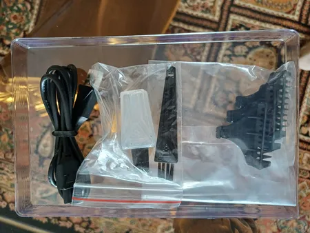 ماشین اصلاح مو صورت و سر وی جی ار مدل V-062