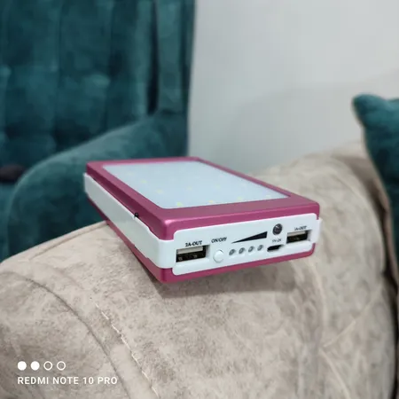 پاوربانک خورشیدی مدل Move ظرفیت 10000 میلی آمپر ساعت