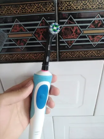 سری یدک مسواک برقی اورال-بی مدل Cross action بسته 2 عددی