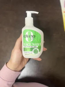 تجریه خرید ژل شست‌وشوی صورت اوک شاین مدل روغن درخت چای مناسب پوست چرب حجم 200 میلی‌لیتر