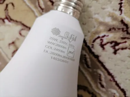 لامپ ال ای دی 25 وات افراتاب مدل AF-A95-25W پایه E27