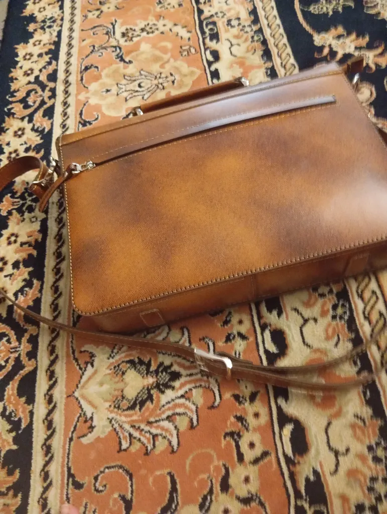 کیف اداری چرم بارثاوا مدل 1105