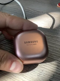 هدفون بلوتوثی سامسونگ مدل Galaxy Buds Live