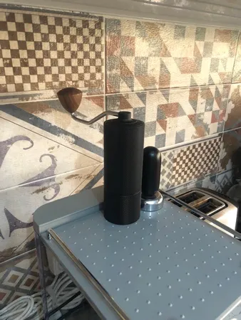 آسیاب دستی قهوه کافه رایم مدل Pentagon