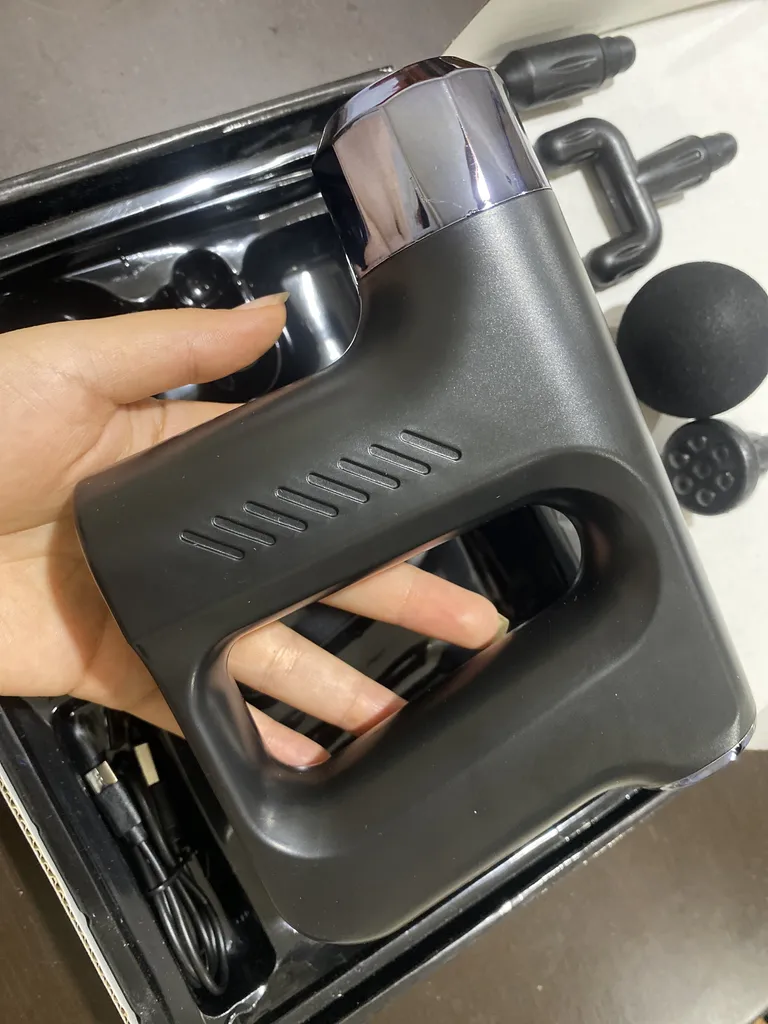 ماساژور برقی مدل KH_740