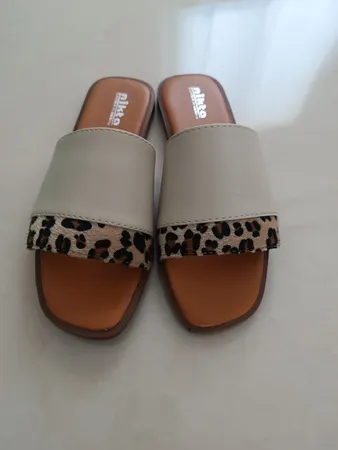 صندل زنانه نیکتا مدل  BK.2735