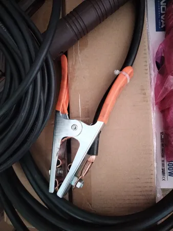 گیره اتصال به زمین جوشکاری وینر مدل W-008 ظرفیت 500 آمپر