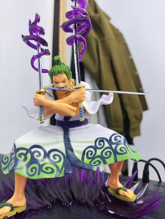 اکشن فیگور مدل انیمه طرح رورونوآ زورو