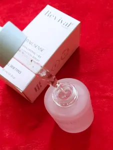 تجریه خرید سرم روشن کننده کلکسیون رویوال مدل Hyalusense مناسب برای انواع پوست حجم 30 میلی لیتر