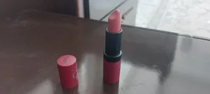 تجریه خرید رژلب گلدن رز مدل Velvet شماره 10