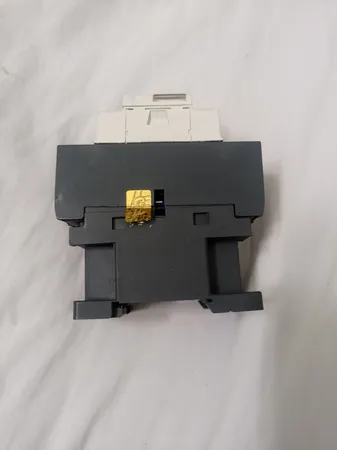 کنتاکتور 32 آمپر اشنایدر الکتریک مدل LC1D32M7