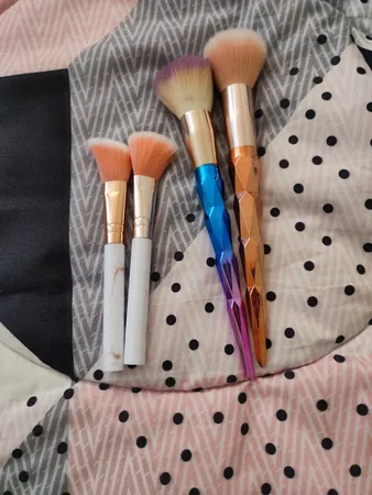 ست برس آرایشی کد 08 بسته 10 عددی