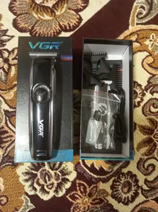 تجریه خرید ماشین اصلاح موی بدن و صورت وی جی آر مدل V-168