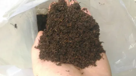 خاک برگ سورین خاک مدل BA20 حجم 20 لیتر