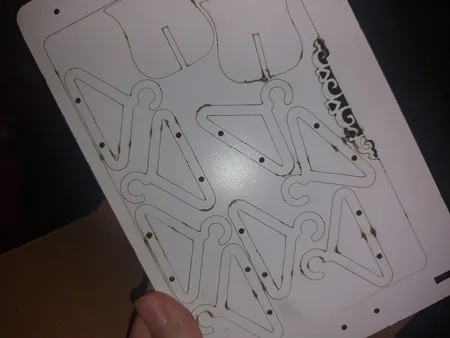 استند جواهرات مدل فروردین طرح چوب لباسی