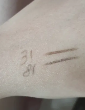 مداد ابرو کورنس مدل RA شماره 81