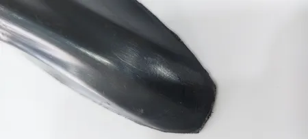 بال عقب خودرو مدل V2