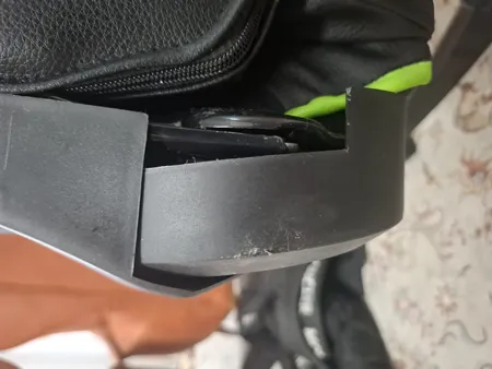 صندلی گیمینگ ریزر مدل parla