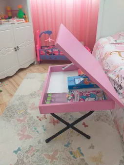 میز تحریر پایه کوتاه باکسدار سایز 70*50 (ضدخش،تاشو،تنظیم شونده ارتفاع)