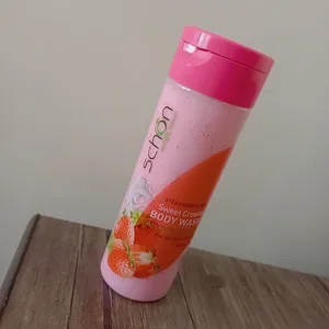 تجریه خرید شامپو بدن شون مدل Strawberry And Milk حجم 300 میلی لیتر