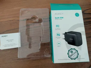 تجریه خرید شارژر دیواری 25 وات آکی مدل PA-R1A