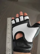 تجریه خرید دستکش تکواندو دیدو مدل DSWE