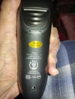 ماشین اصلاح صورت فیلیپس مدل AT890/20