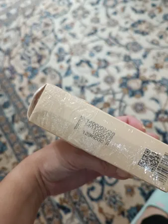 کرم ضد جوش ژیناژن مدل TIN حجم 35 میلی لیتر