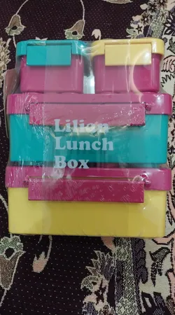 ظرف غذای کودک مدل ۴ تکه پازل