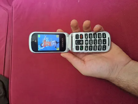 گوشی موبایل اُرُد مدل F240D