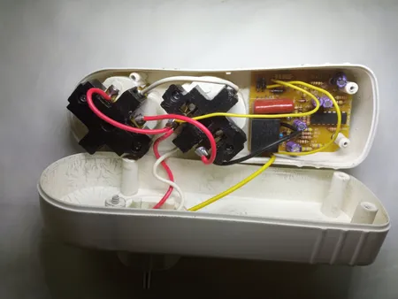 محافظ ولتاژ نمودار کنترل مدل M125