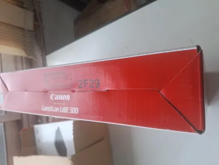 اسکنر کانن مدل CanoScan LiDE 300