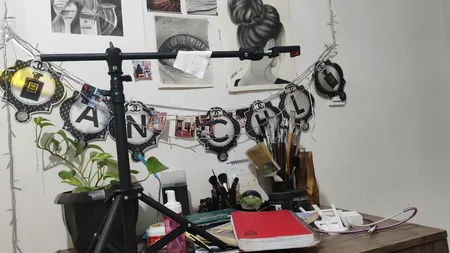 سه پایه نگهدارنده موبایل مدل m30