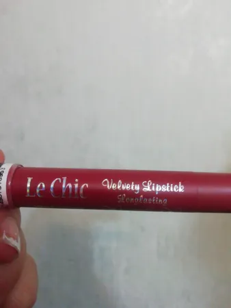 رژ لب مدادی لچیک شماره 15