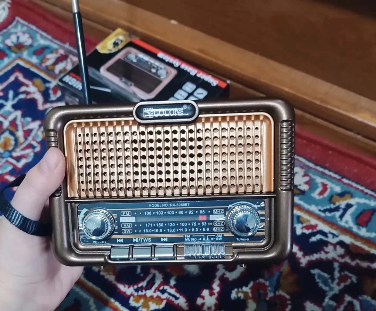 رادیو گولون مدل RX-6060BT
