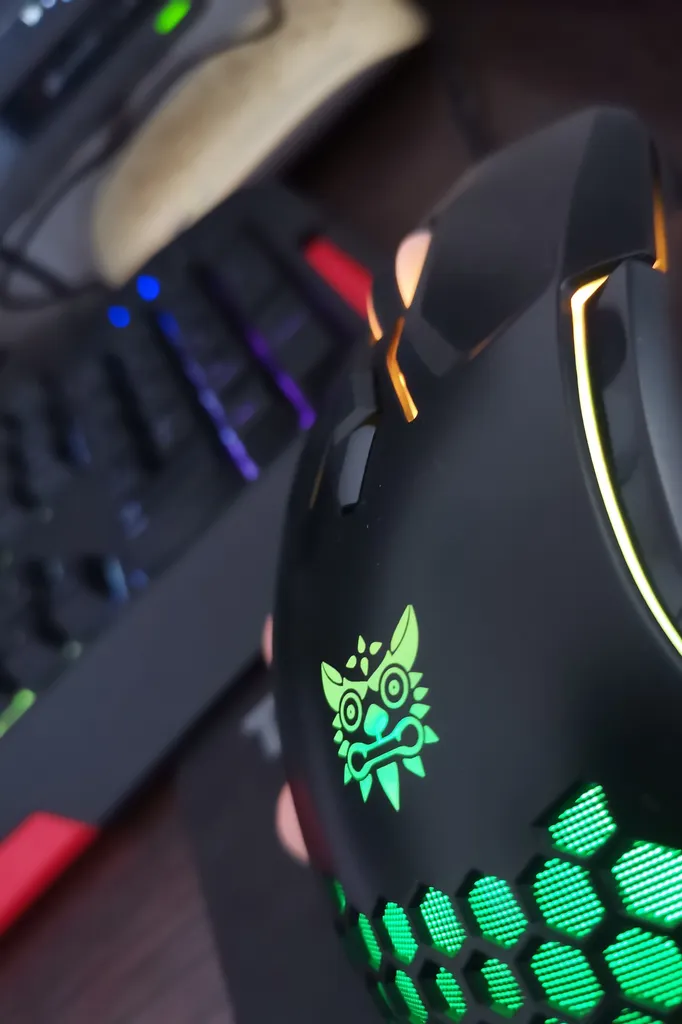 ماوس مخصوص بازی اونیکوما مدل CW902